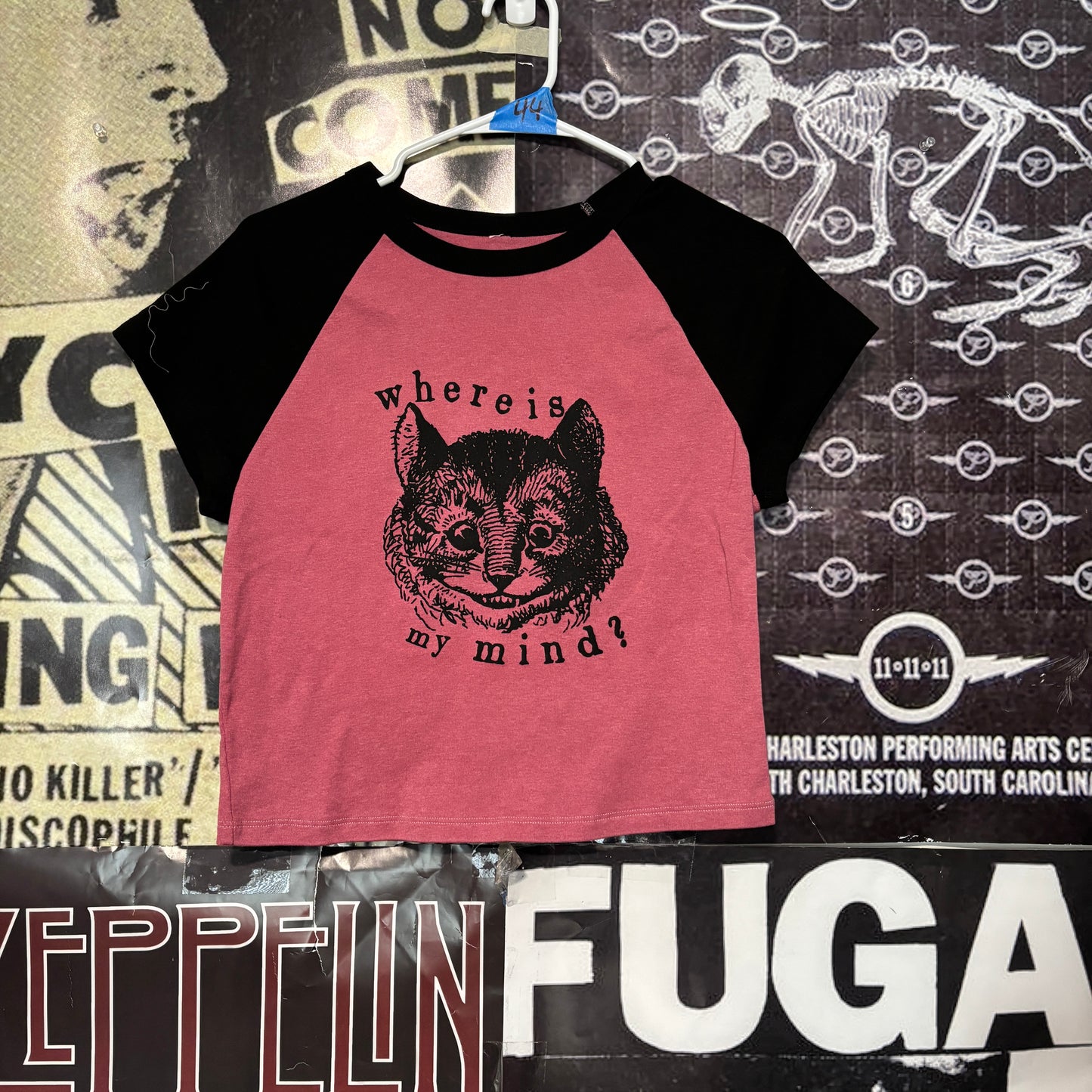 Pixies red/black raglan (one size)