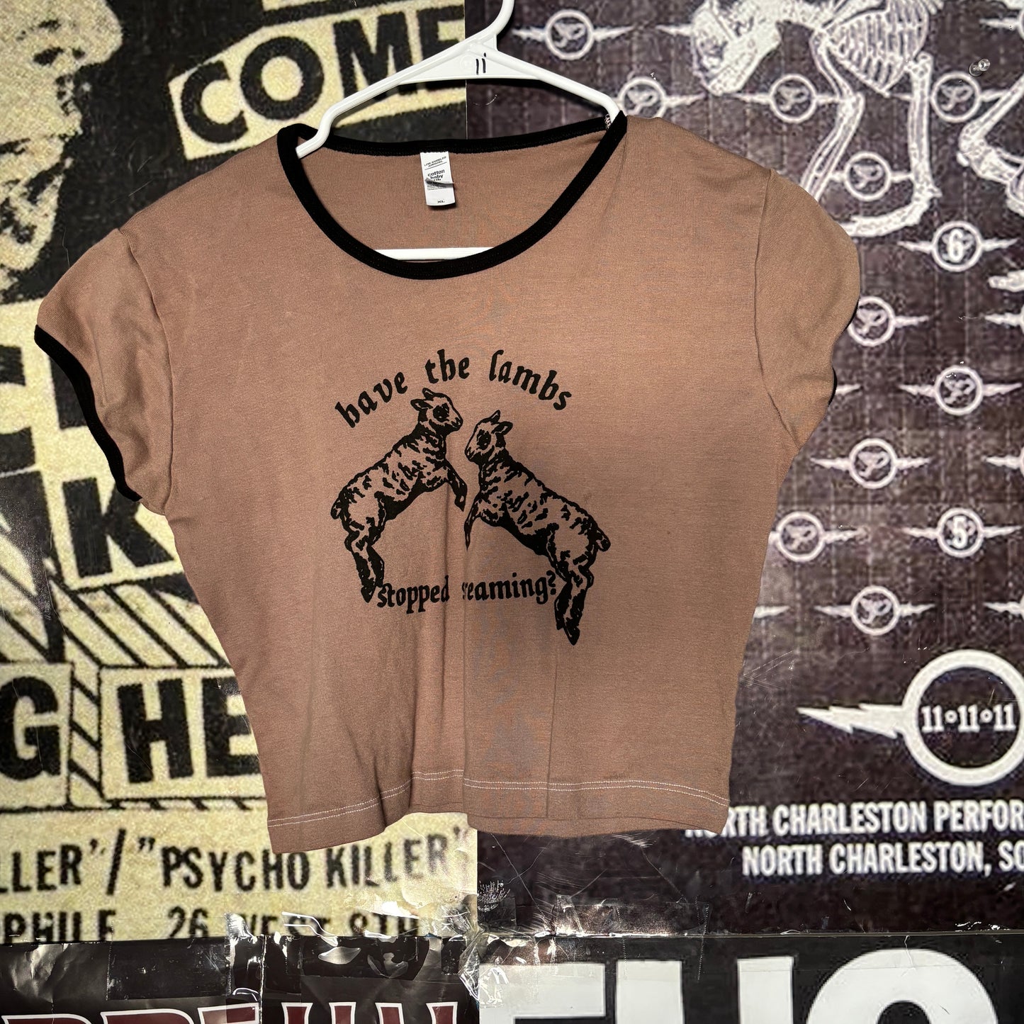 the lambs brown cropped ringer baby tee LAR/XLAR (ready)