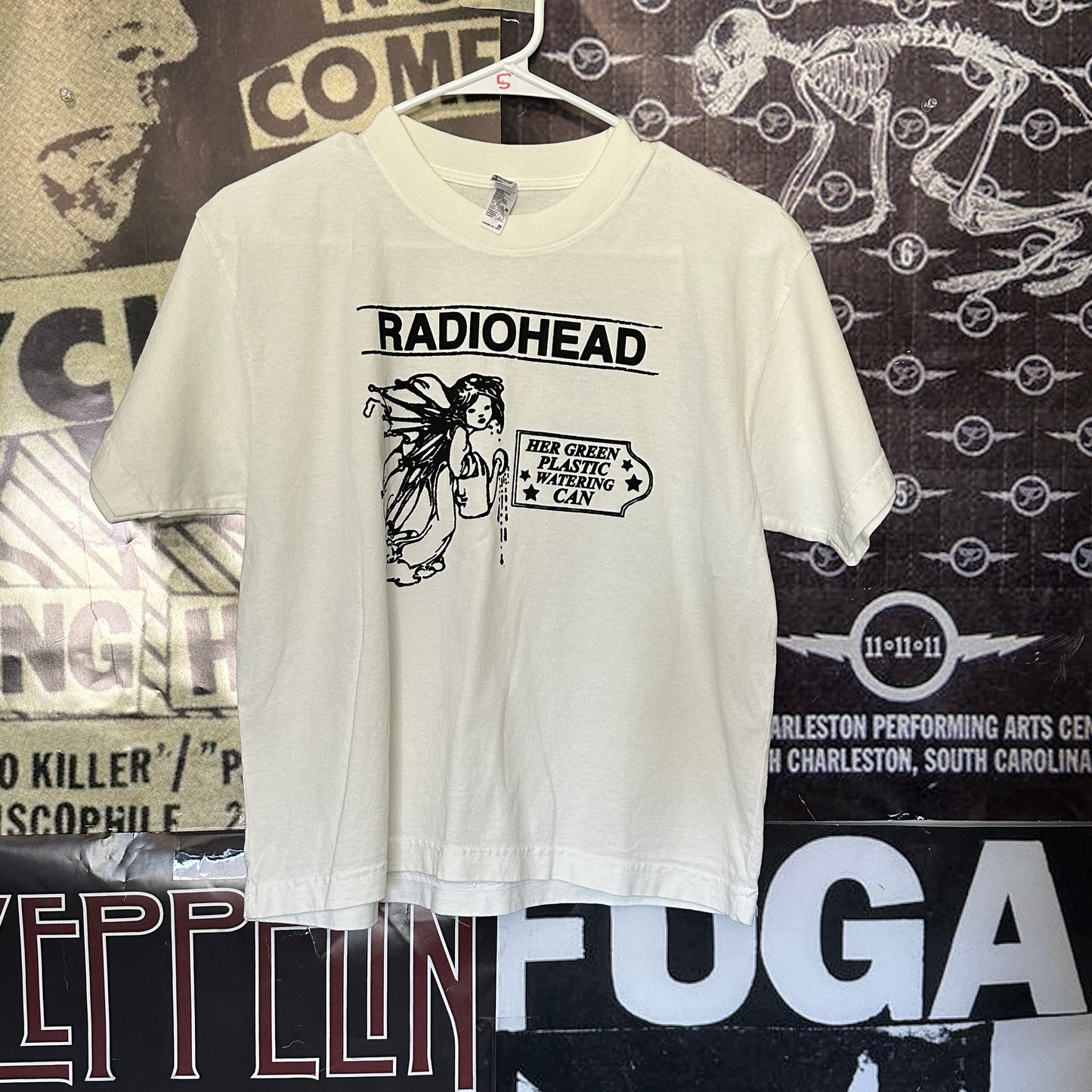 Radiohead white boxy tee SM