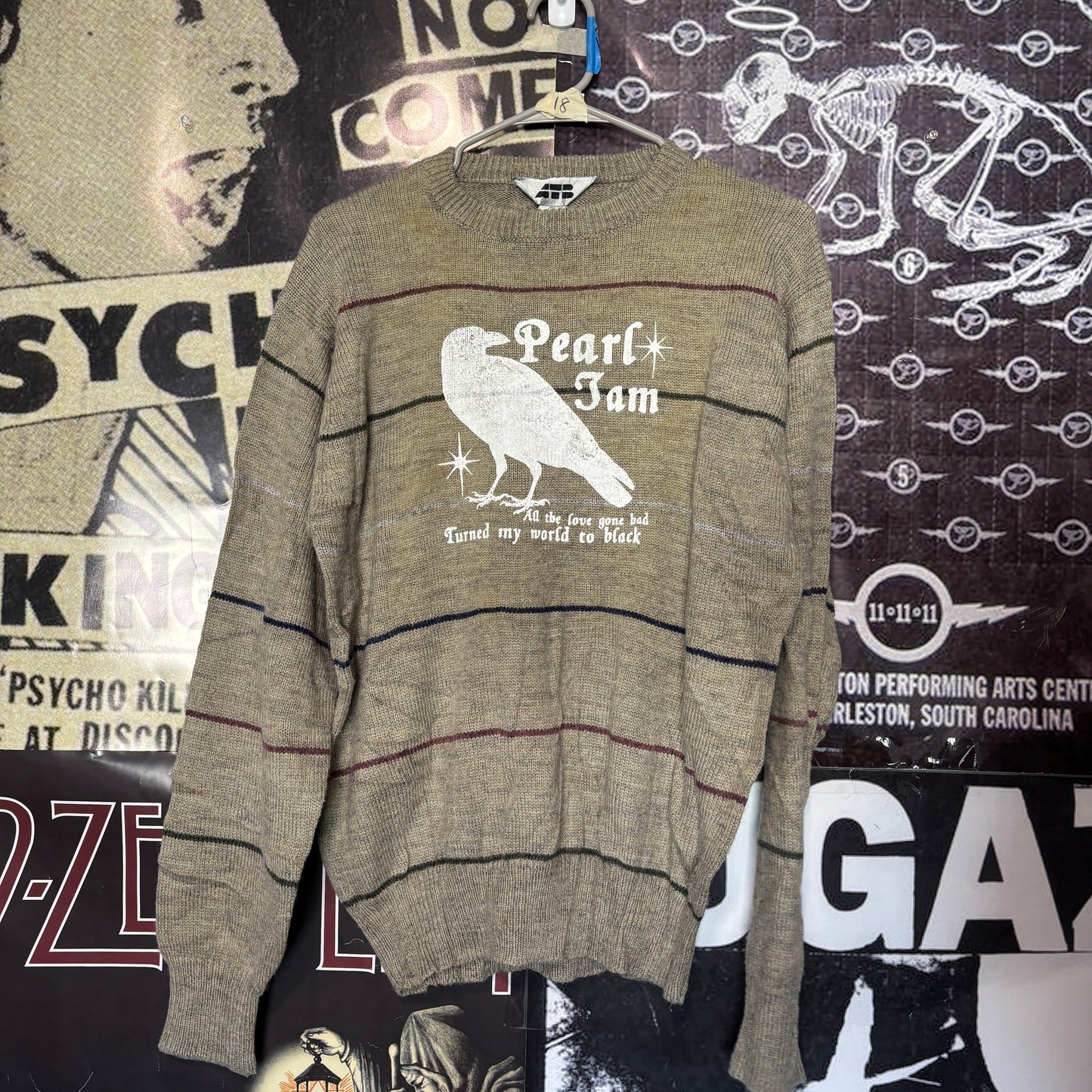 Pearl jam sweater SM/MED