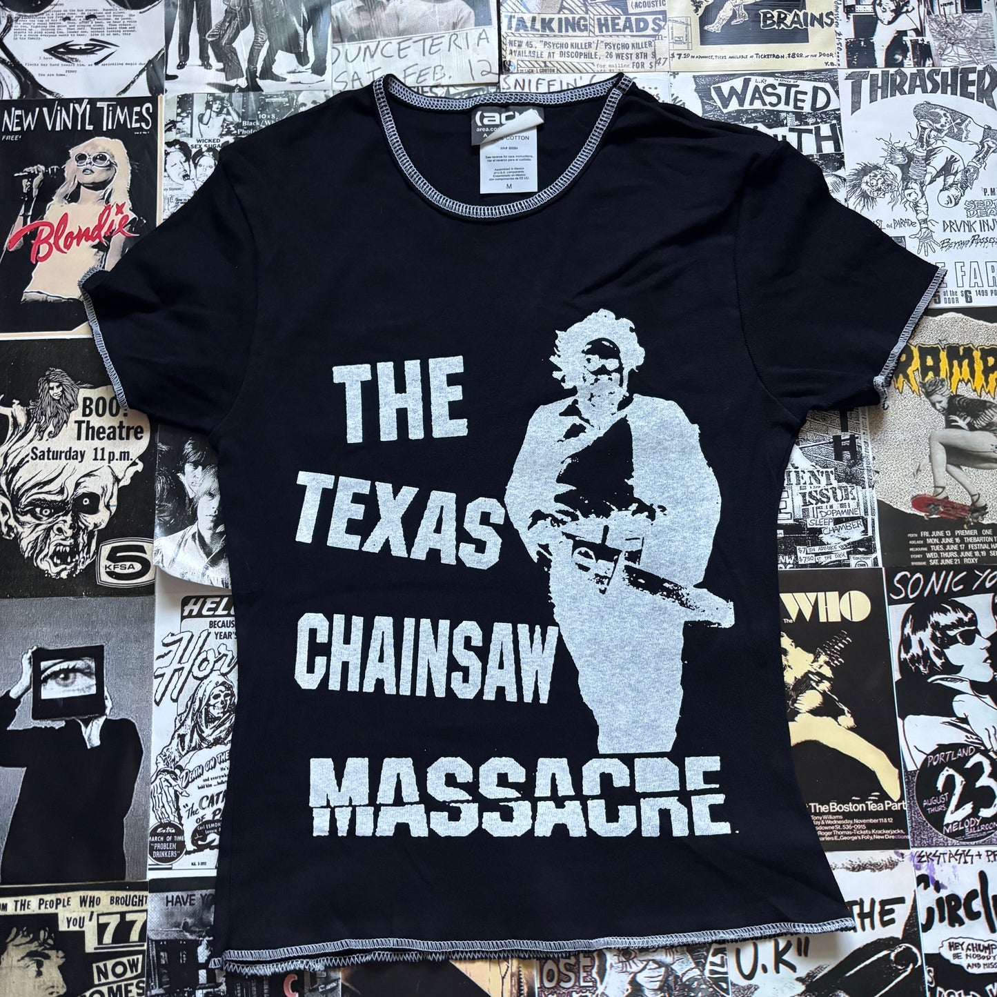 Texas chainsaw black/white baby tee