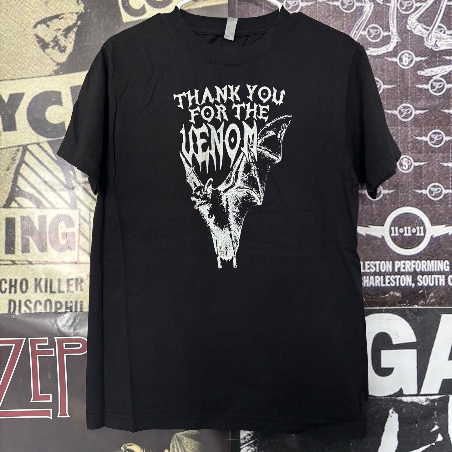 Venom black full size tee