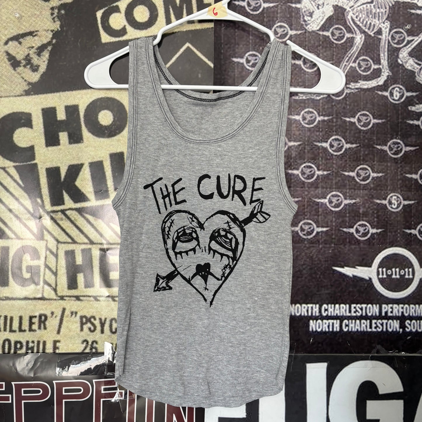 The cure grey/black ribbed tank SM/MED