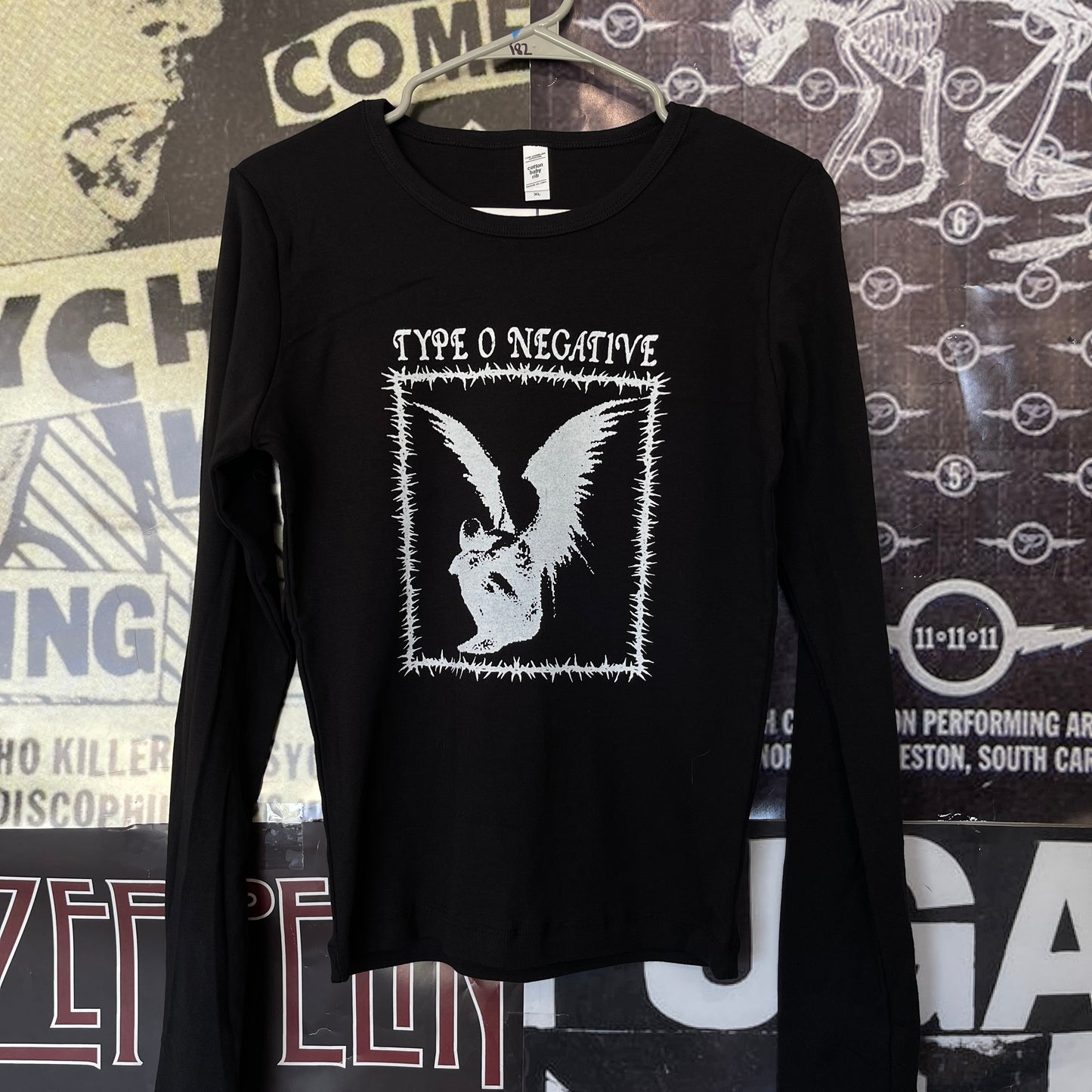 Type of negative black baby long sleeve
