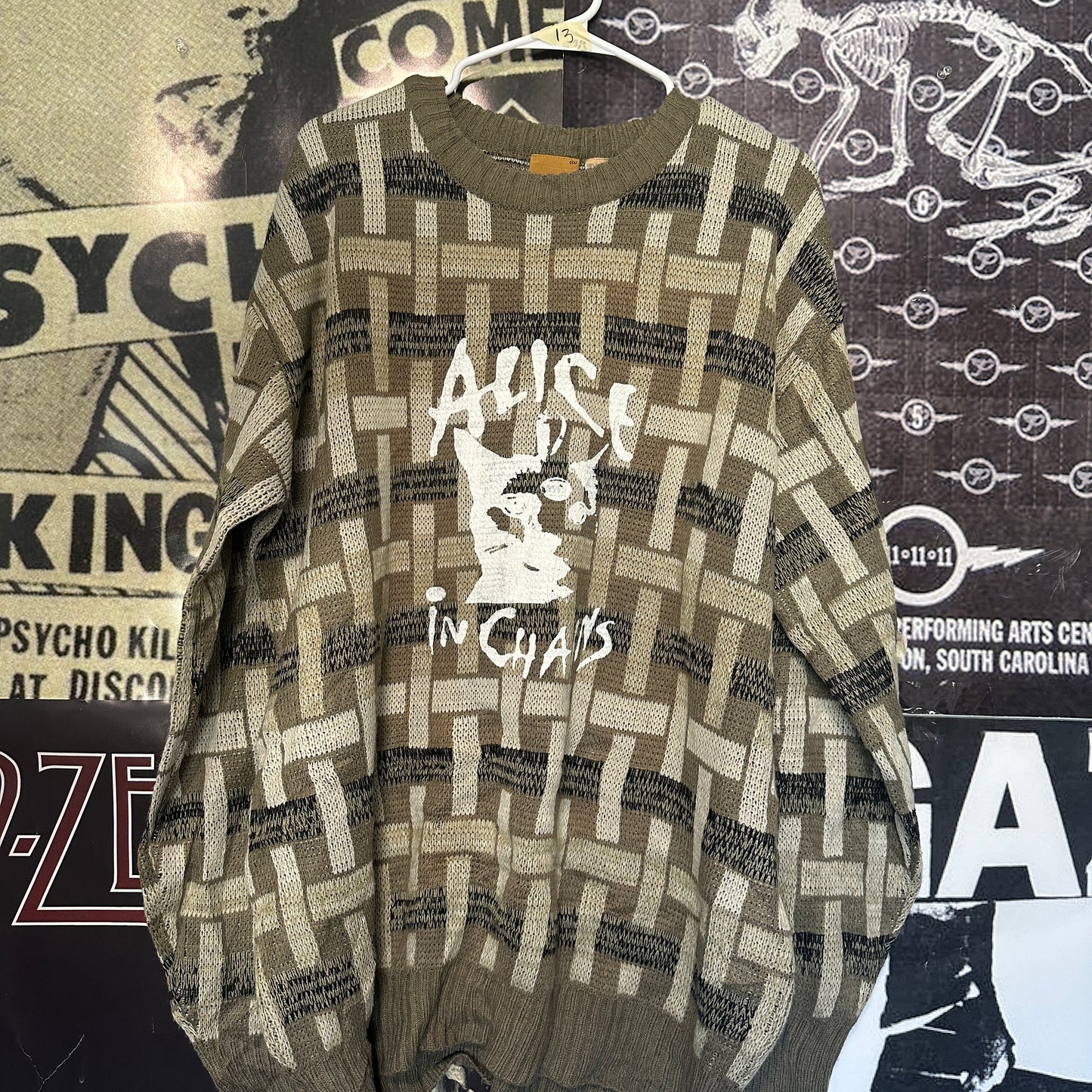 alice in chains sweater XL/XXL