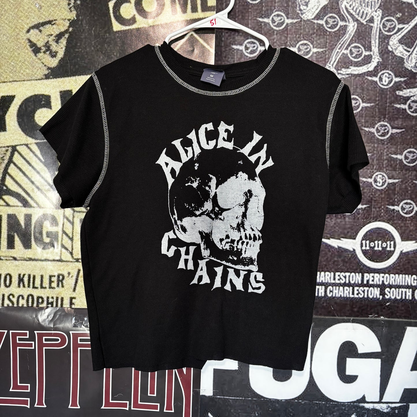 Alice chains b&w thermal cut off t-shirt SM/MED