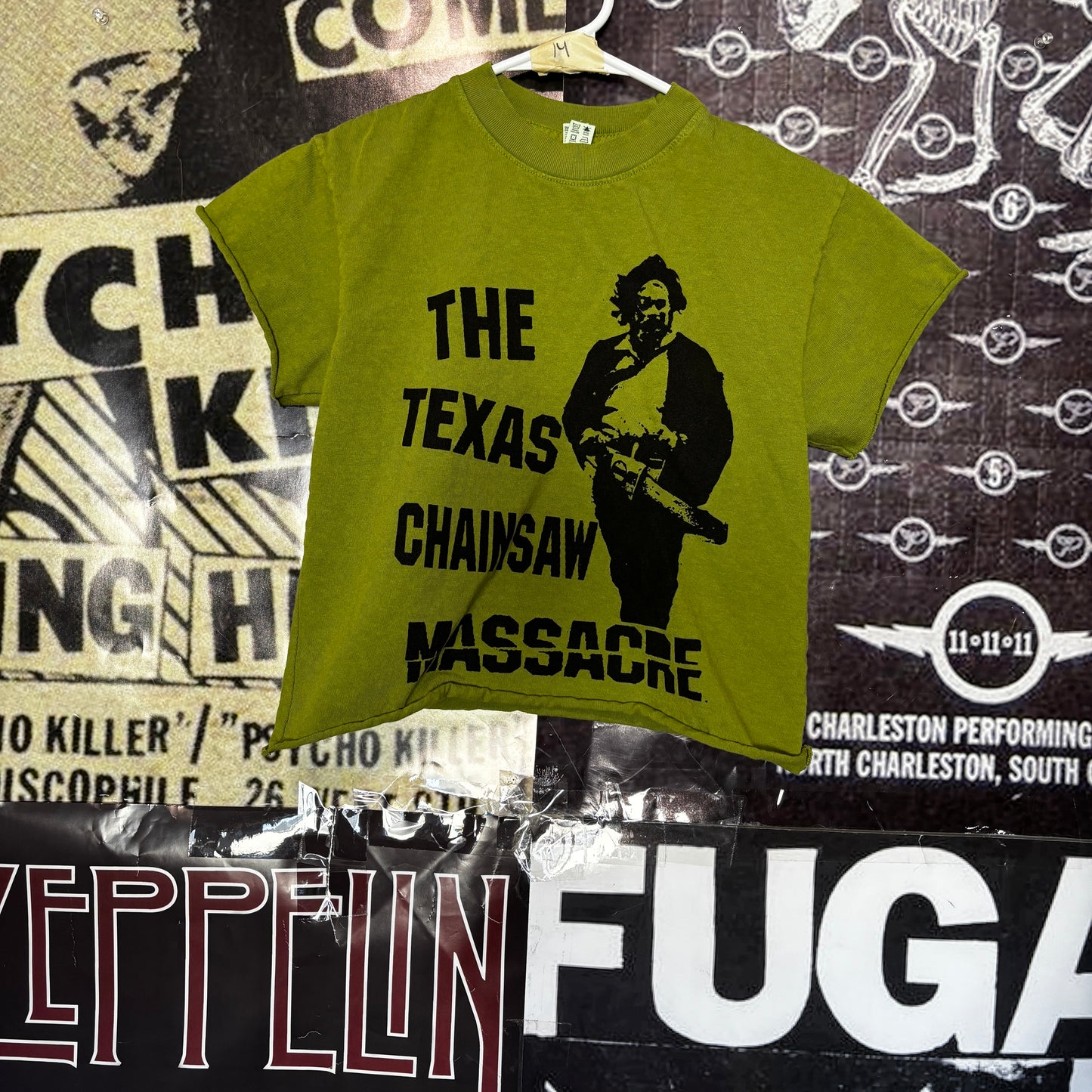 Texas chainsaw green cut off t-shirt XS