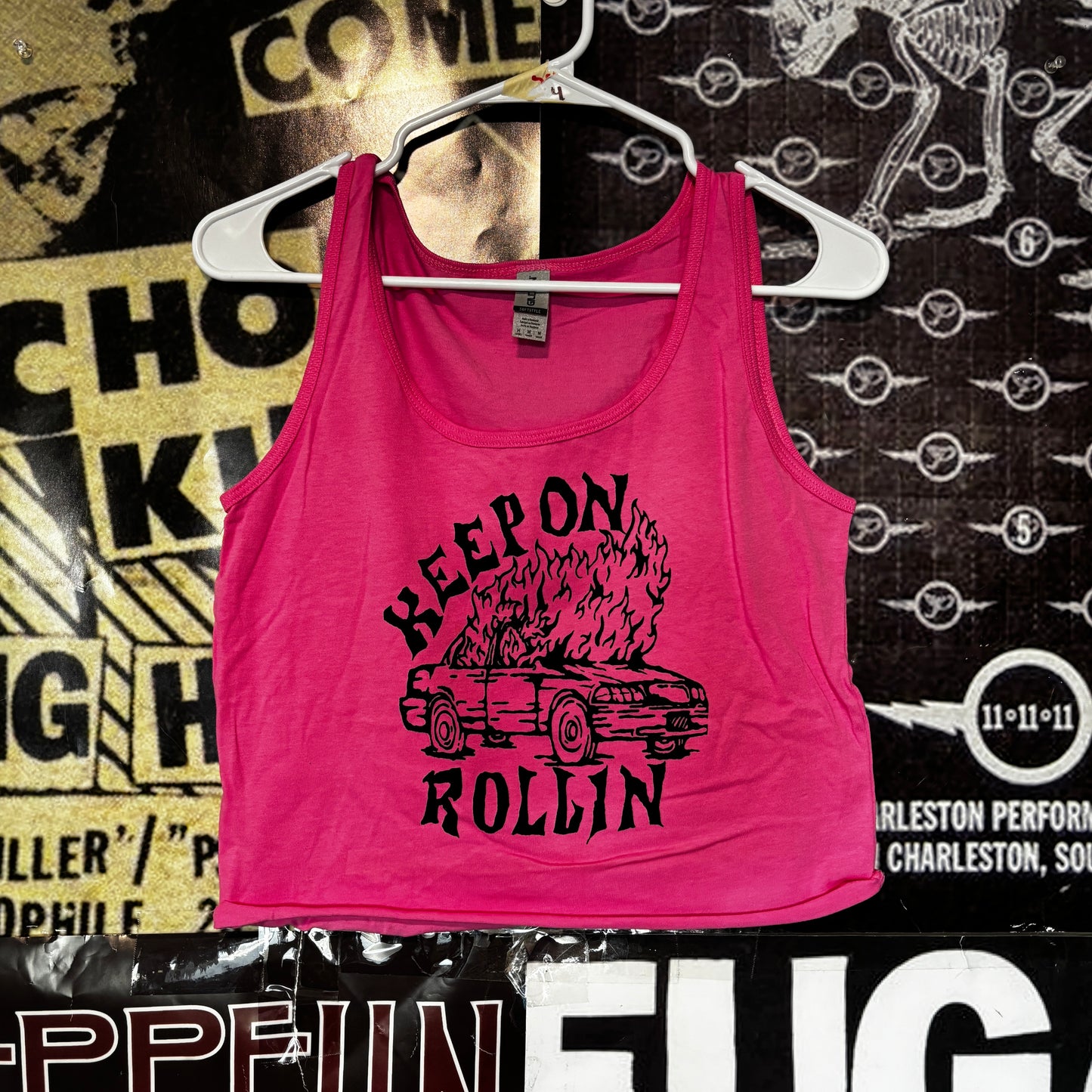 rollin pink cropped tank