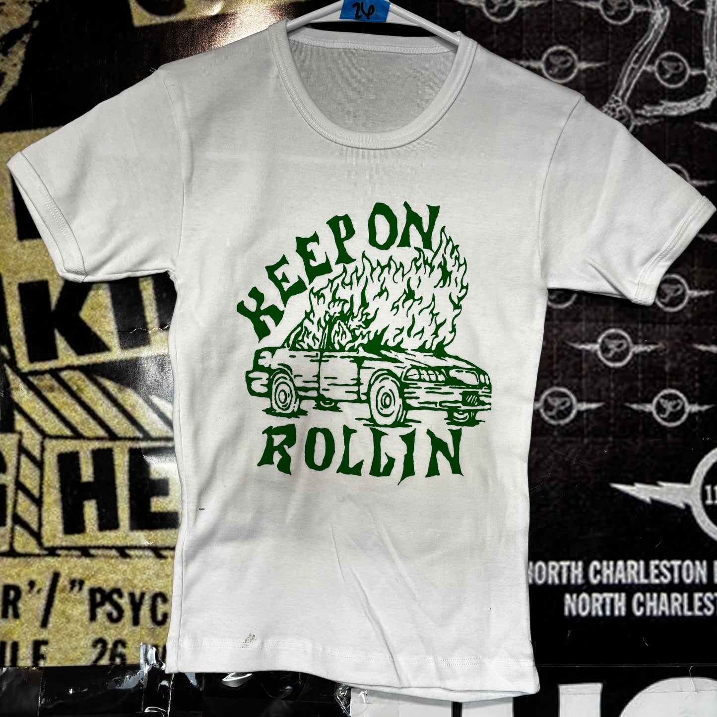 rollin white/green long baby tee XS