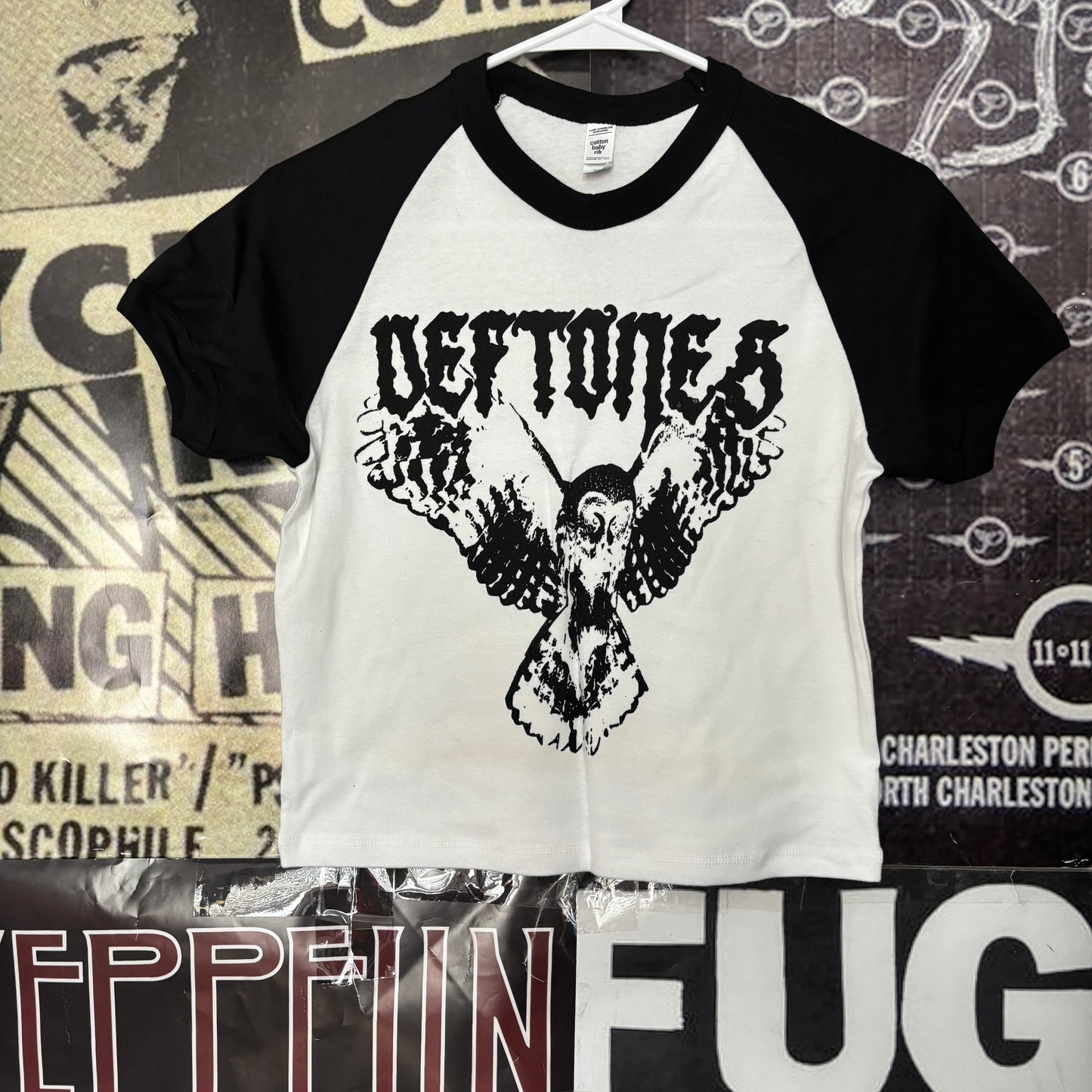 DEF OWL b&w raglan crop baby tee LAR/XL