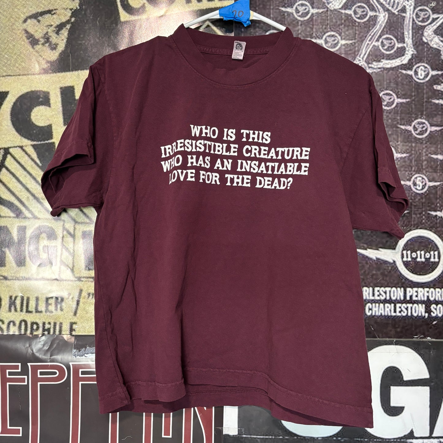 LYRICS maroon boxy tee