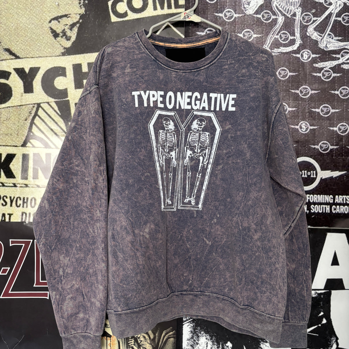 TYPE PURPLE SWEATSHIRT LAR/XL