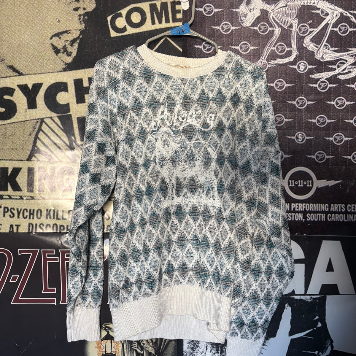 27 SWEATER LAR