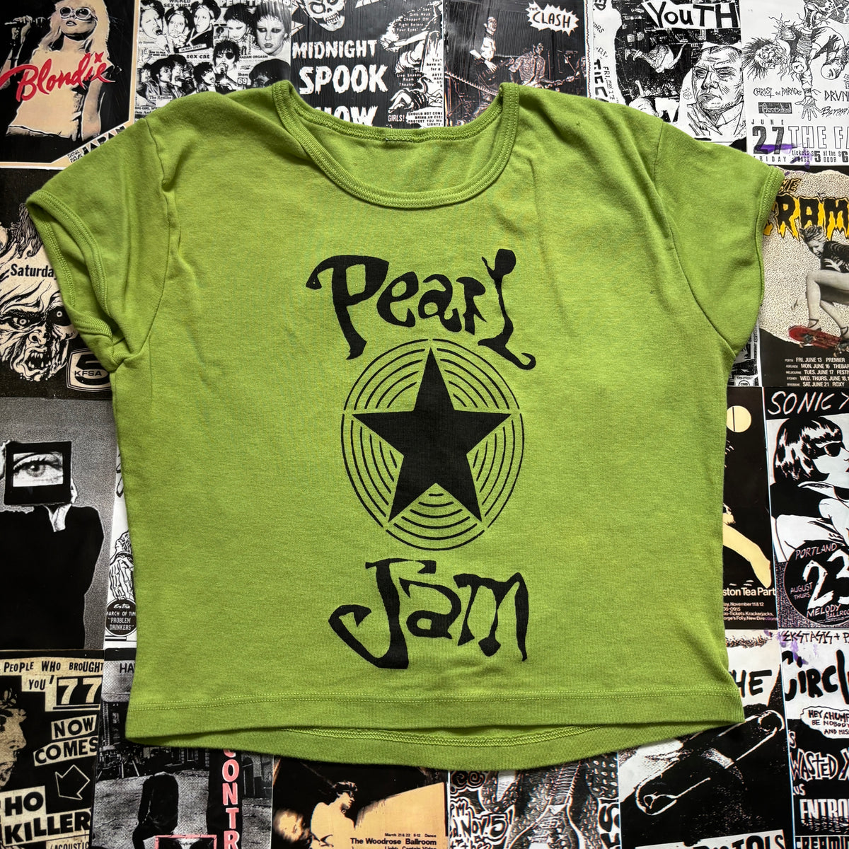 PEARL green/black crop baby tee SM/MED