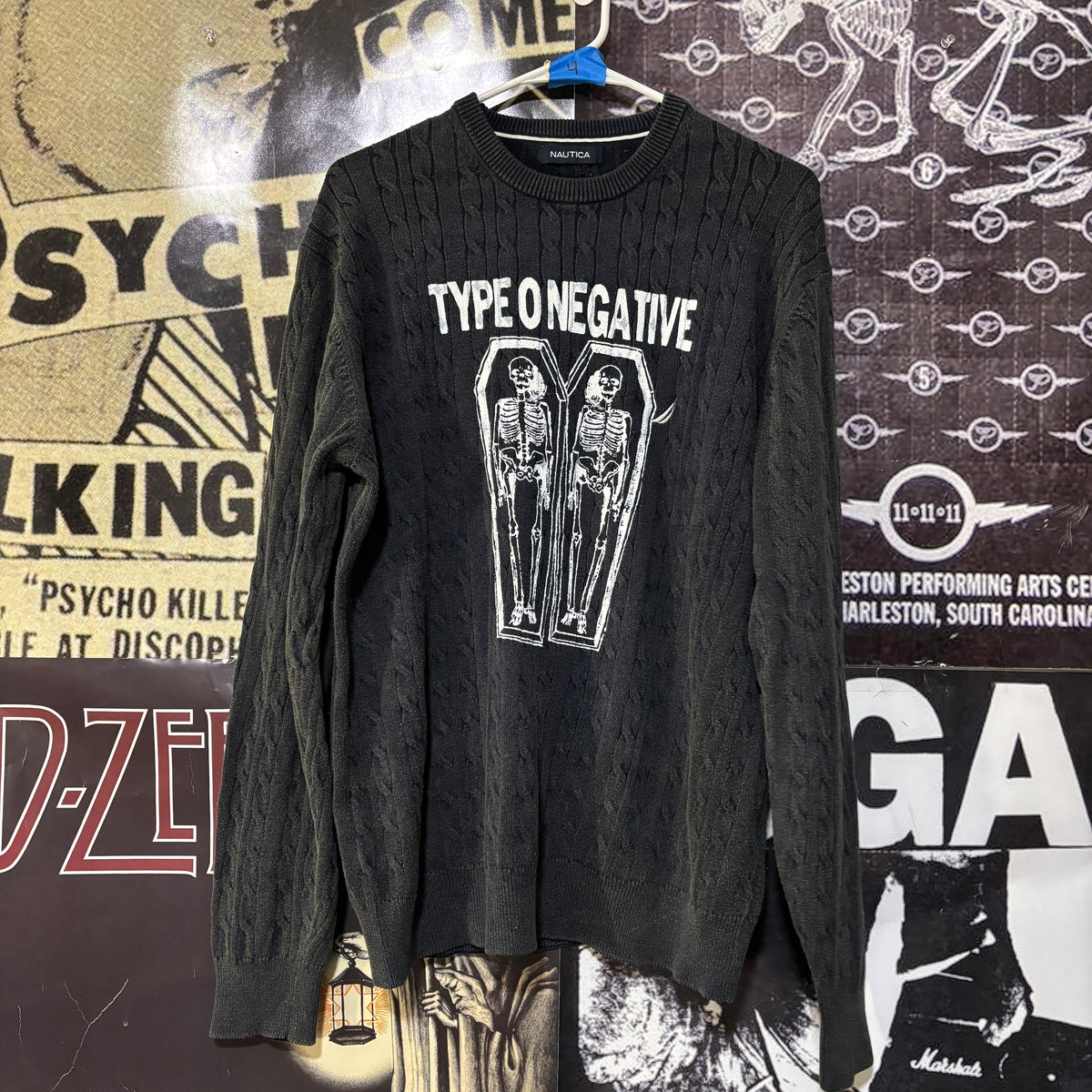 4 SWEATER LAR/XL