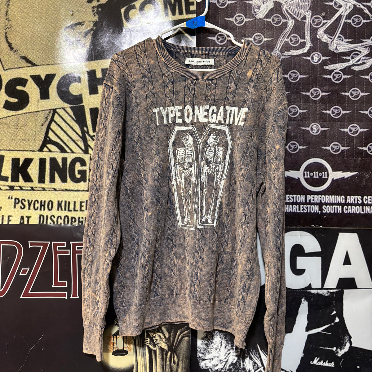 6 SWEATER MED/LAR