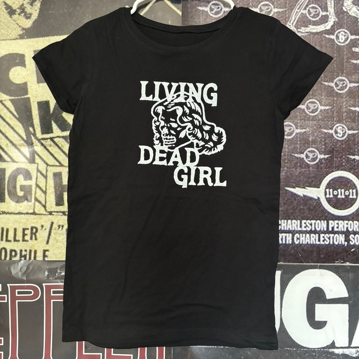 Living girl black/white black babydoll tee SM/MED
