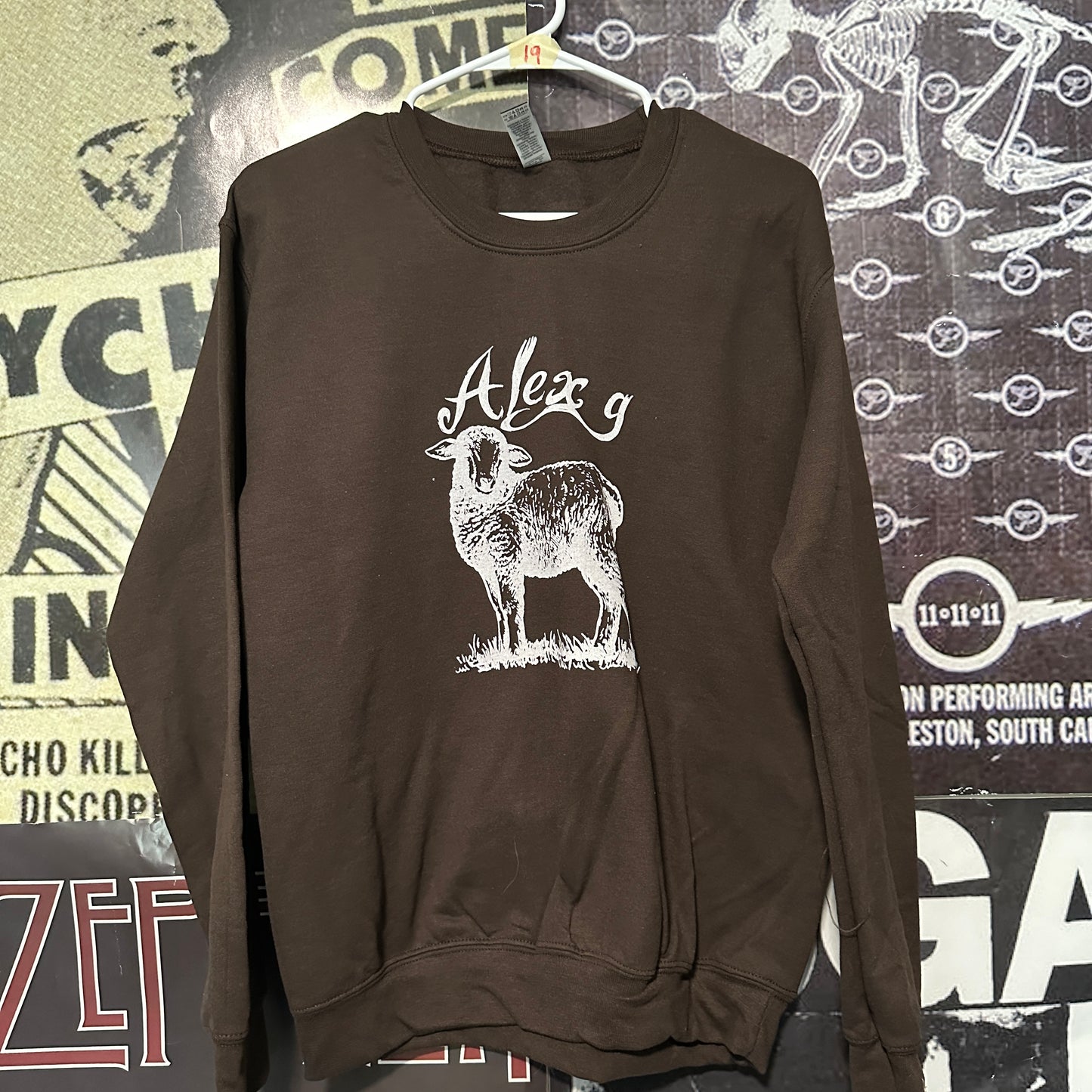 19 Alex g sweatshirt LAR/XLAR