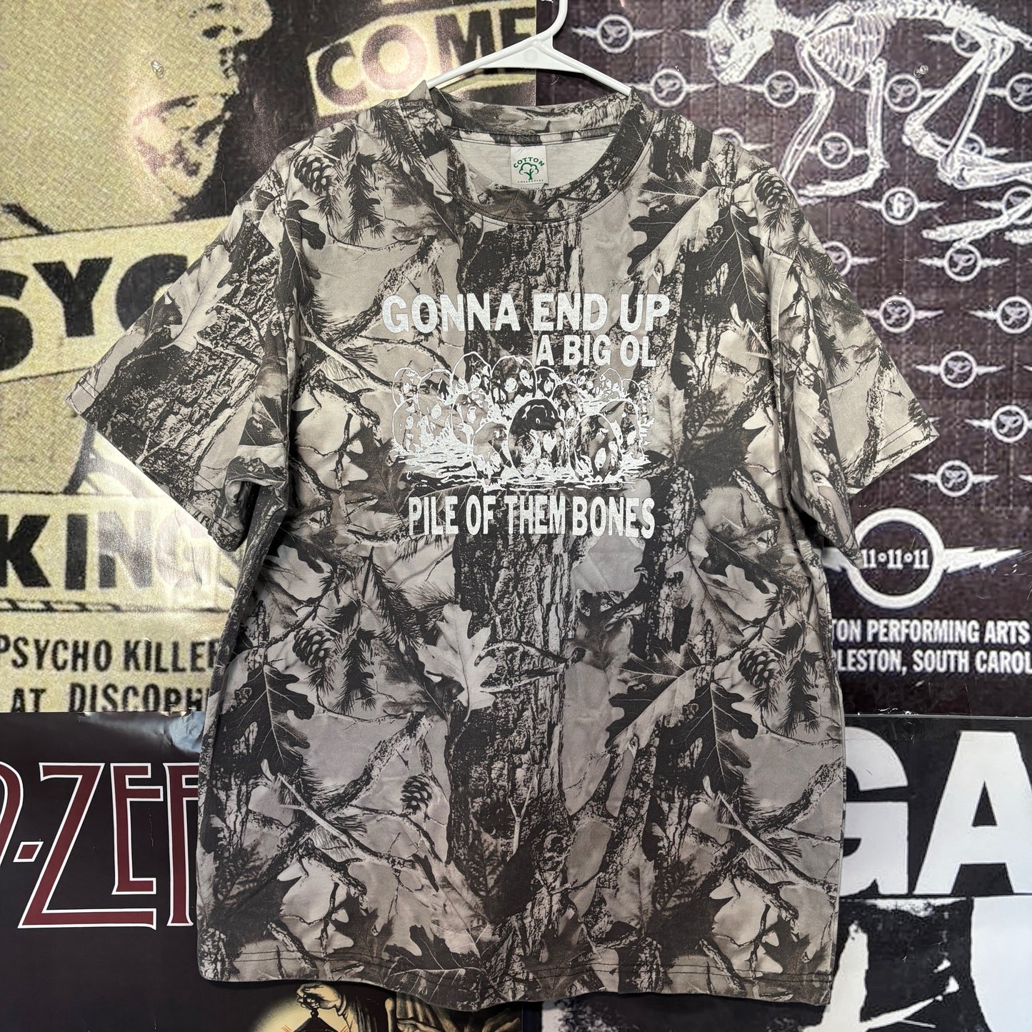 Them bones grey camo t-shirt