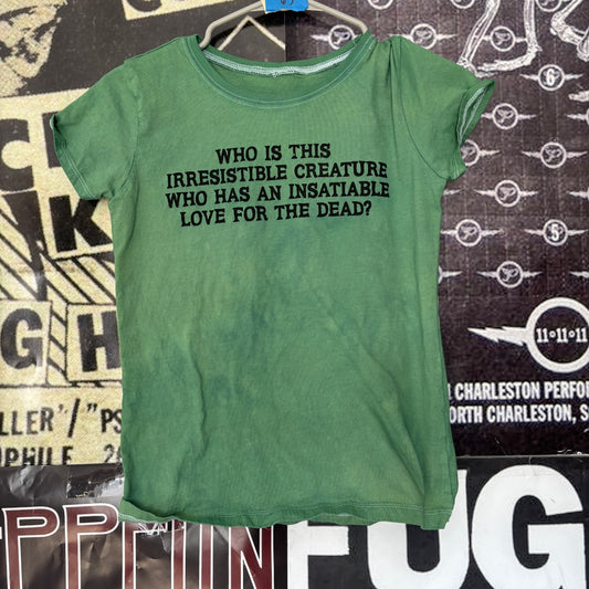 LIVING GIRL LYRICS green babydoll tee SM/MED