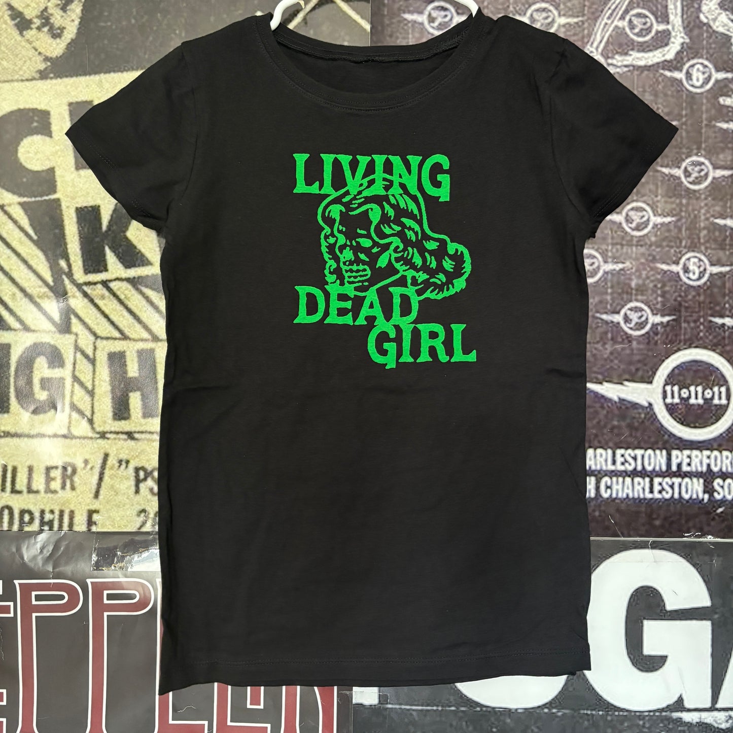 Living girl black/green black babydoll tee SM/MED