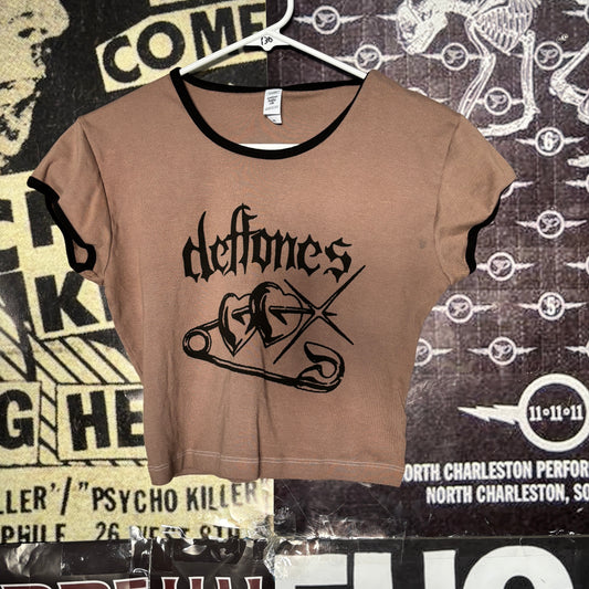deftones pin brown cropped ringer baby tee LAR/XLAR (ready)