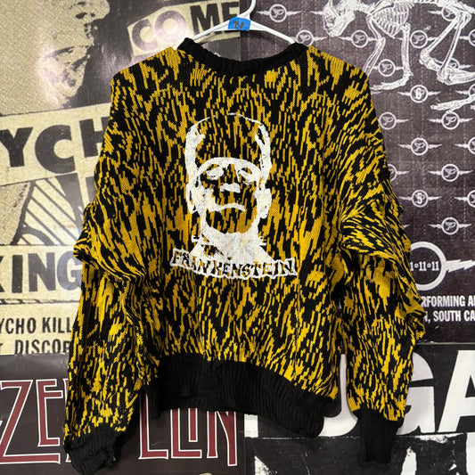 26 Frankenstein sweater MED/LAR