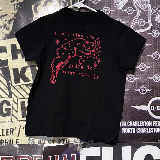 Dream tonight black/red petite tee