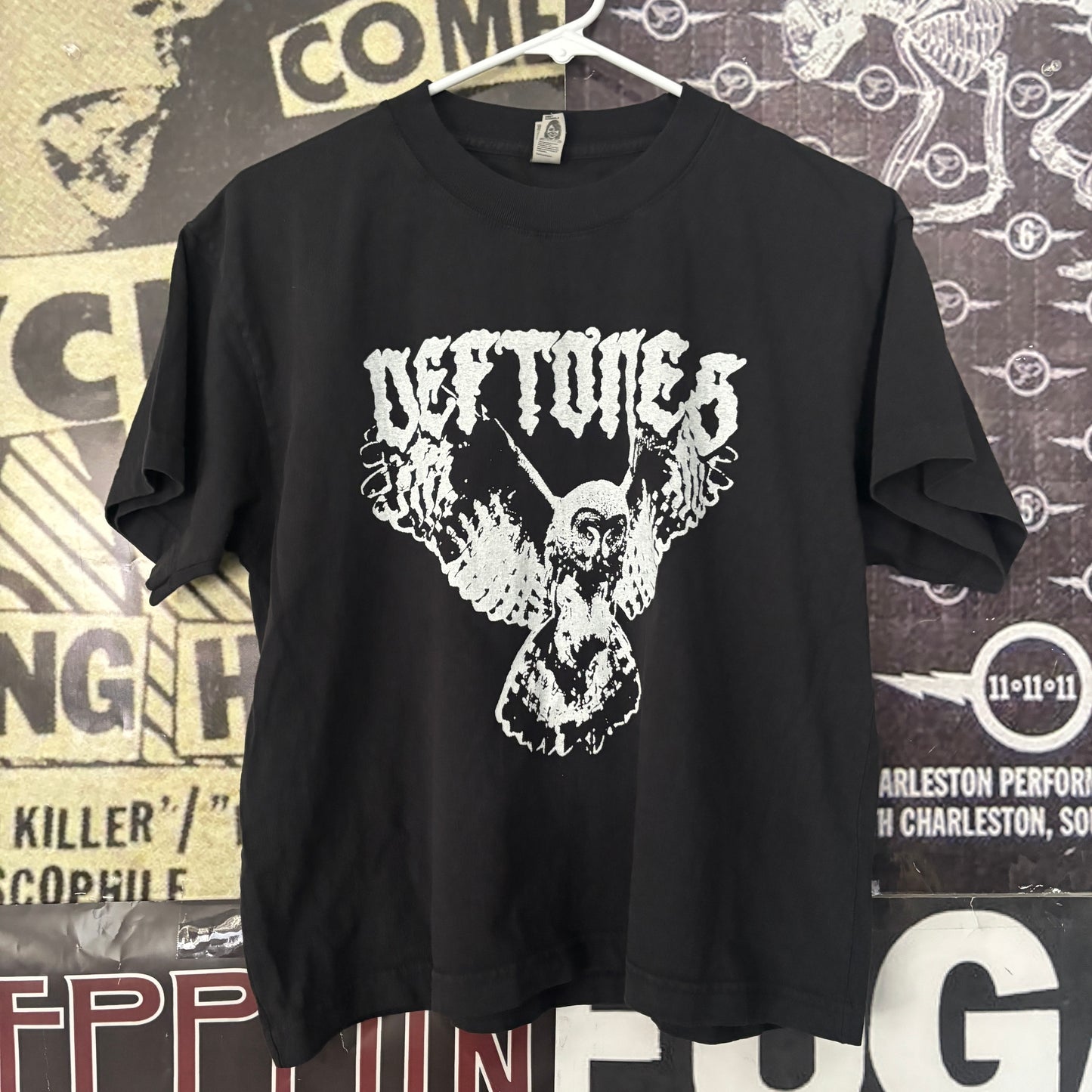 Deftones owl black boxy tee