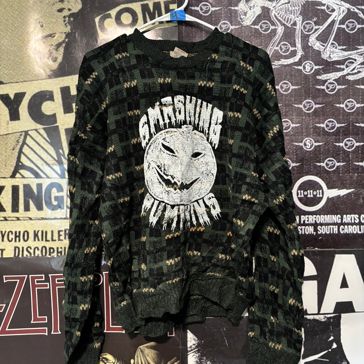 4 smashing pumpkins sweater LAR