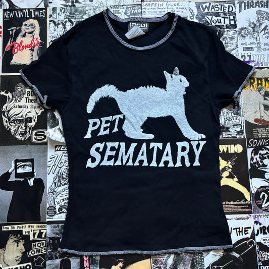 Pet sematary black/white baby tee