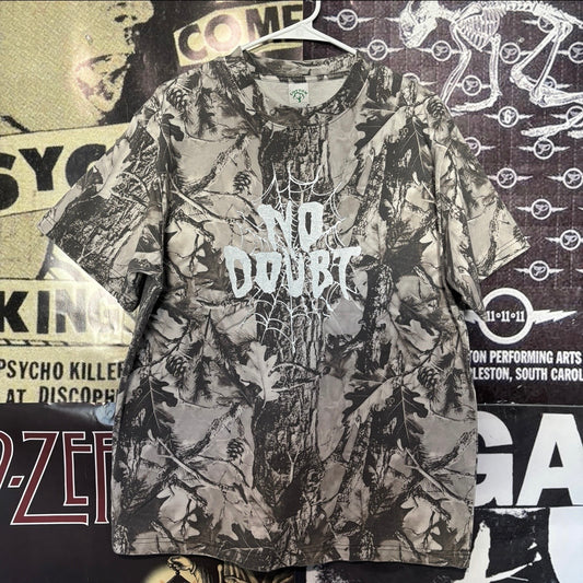 No doubt grey camo t-shirt