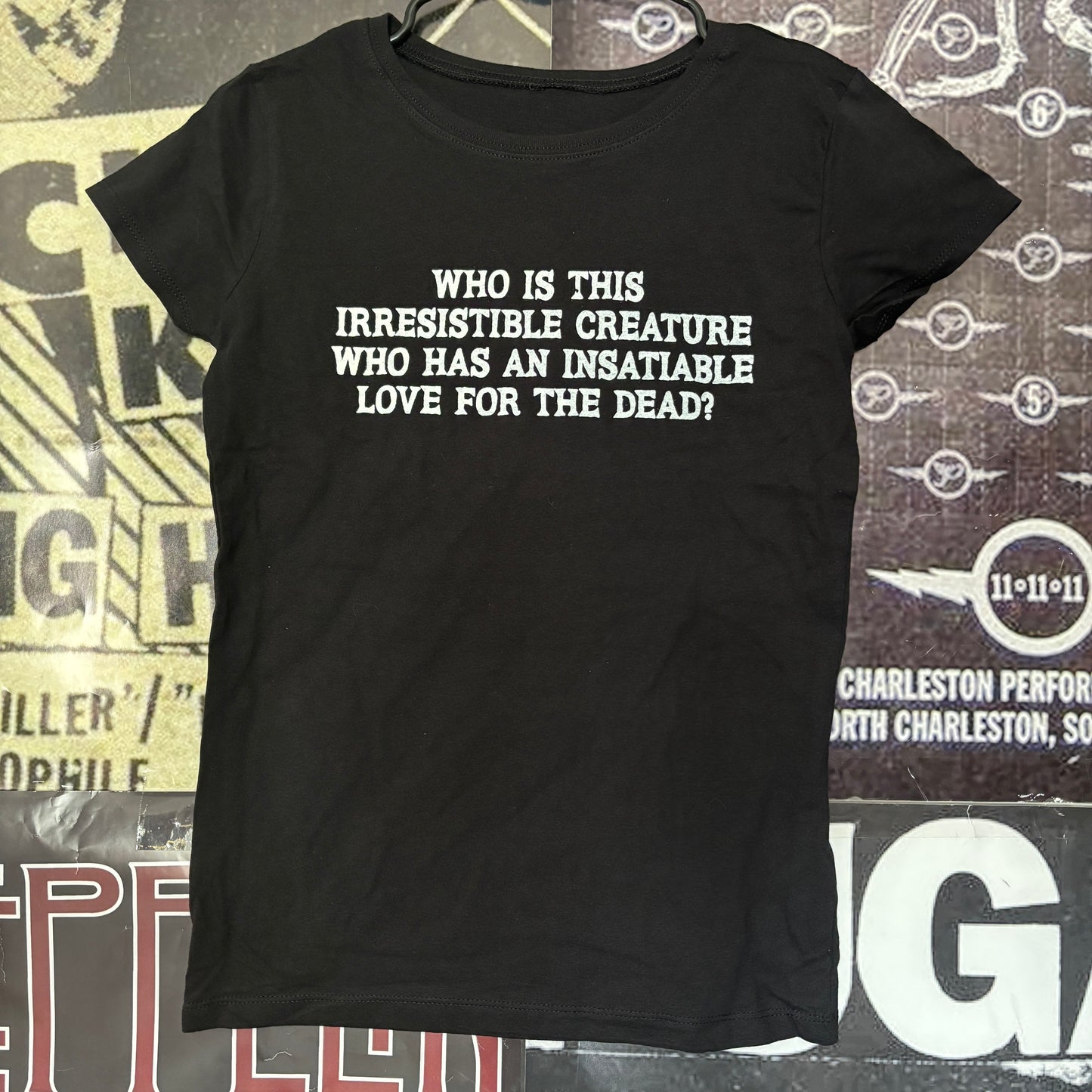 Living girl lyrics black/white black babydoll tee SM/MED