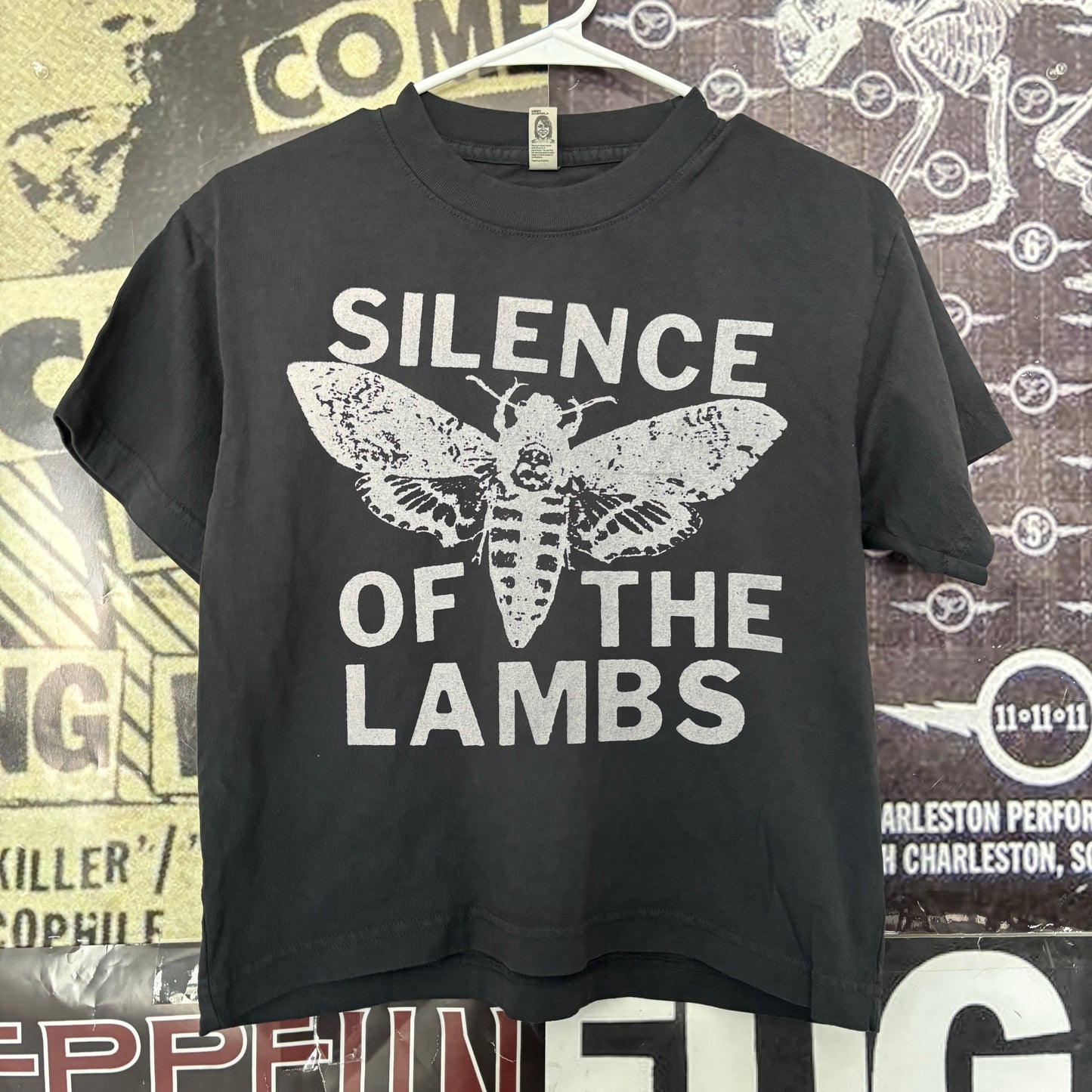 Silence  boxy black tee