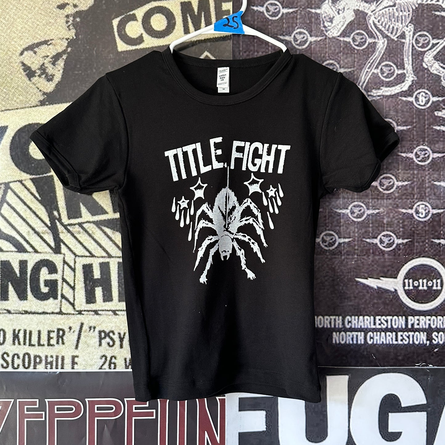 Title fight black long baby tee