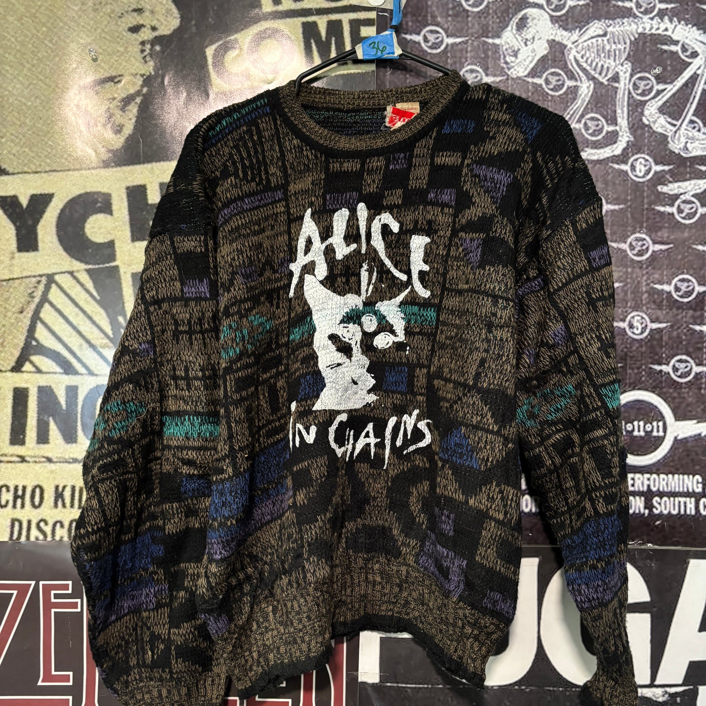 36 Alice In Chains sweater LAR
