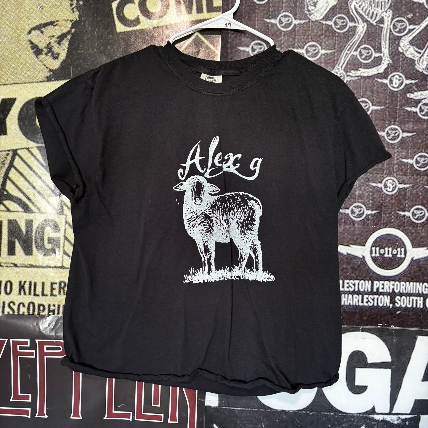 Alex g black cut off t-shirt LAR/XL