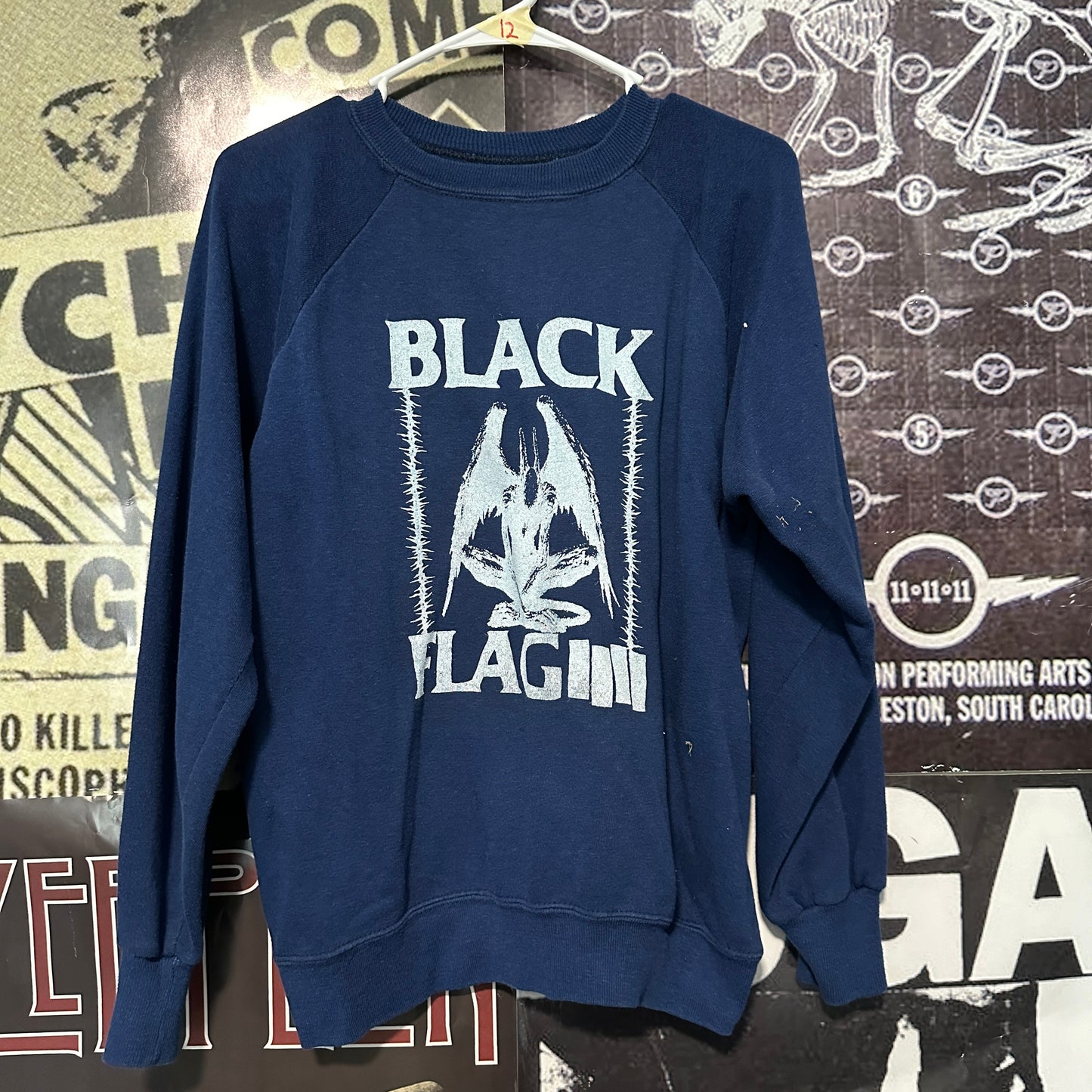 12 black flag sweatshirt LAR/XLAR