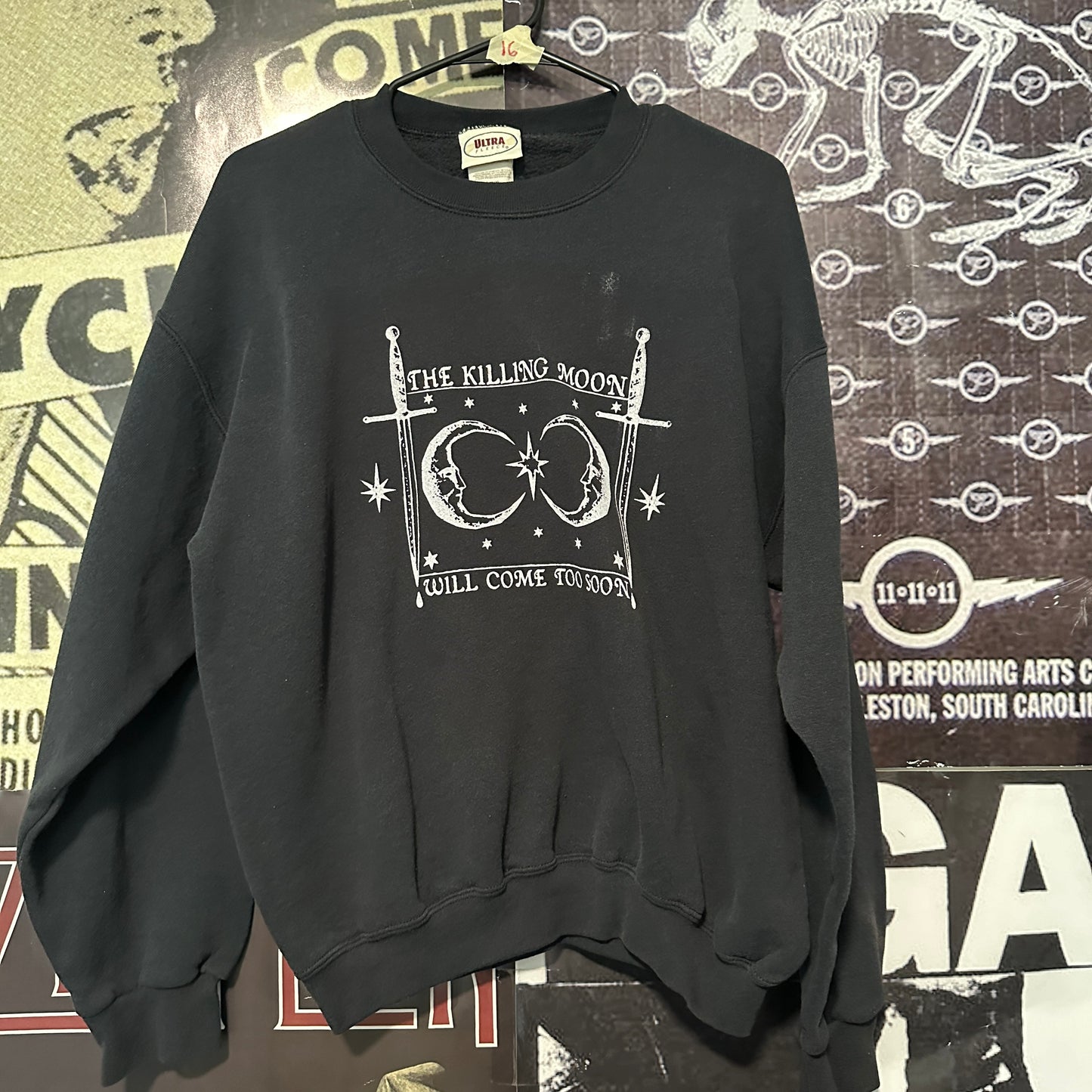 16 killing moon sweatshirt LAR/XLAR