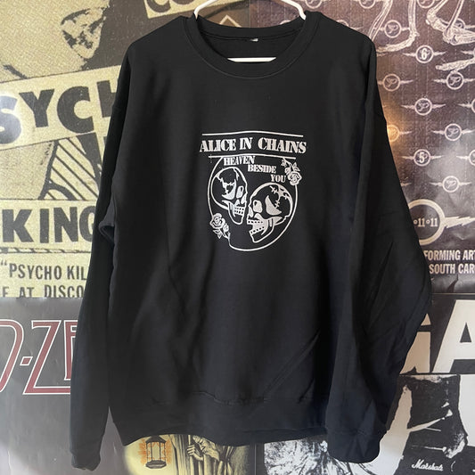 Alice In Chains black sweatshirt LAR/XL