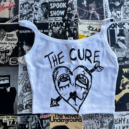 The cure white/black crop tank SM/MEDl
