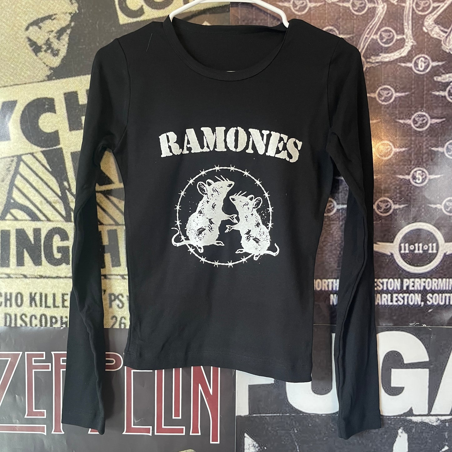 Ramones black baby style long sleeve SM/MED