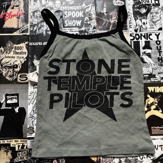 Stone temple olive/black tank MEDIUM
