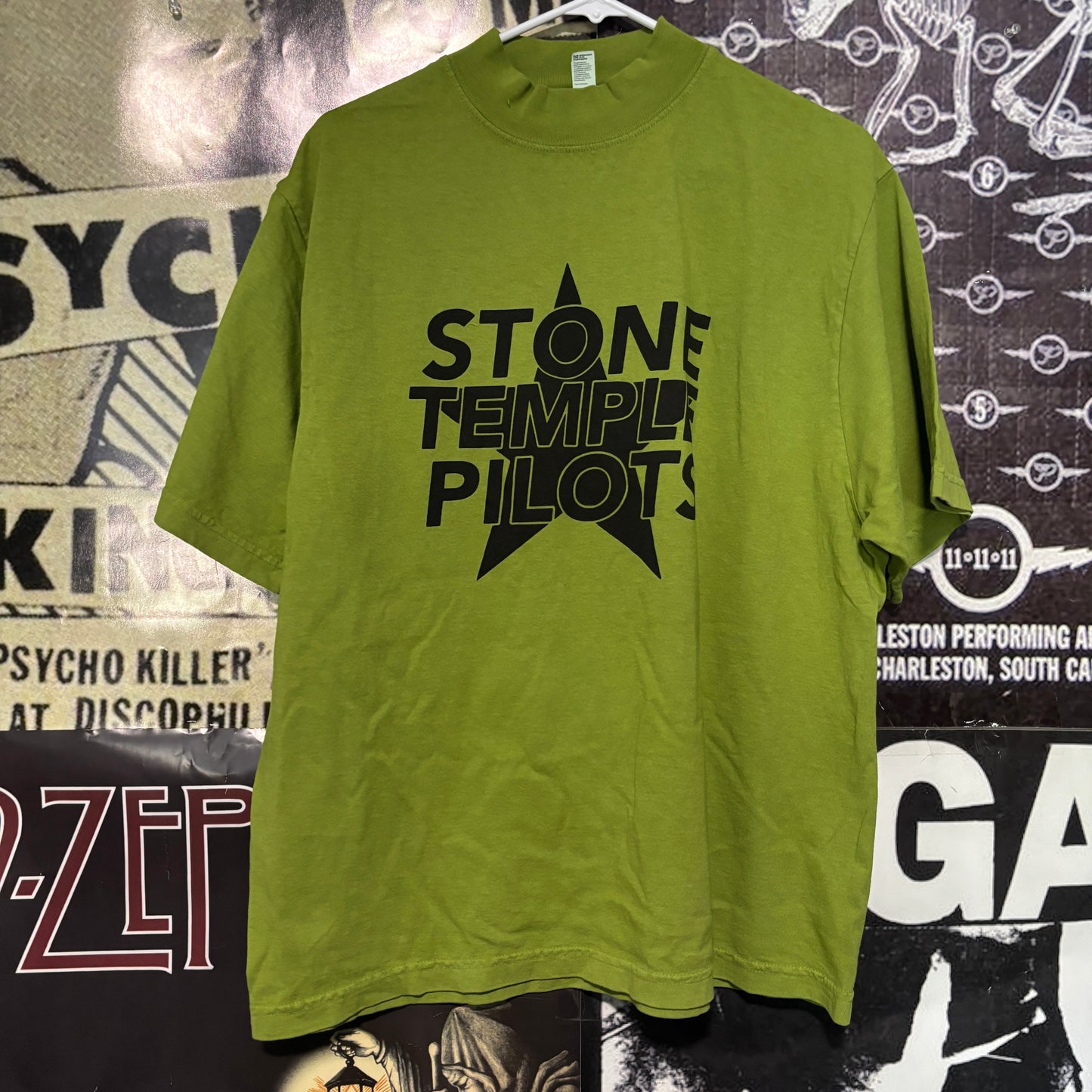 Stone temple pilots green full size tee
