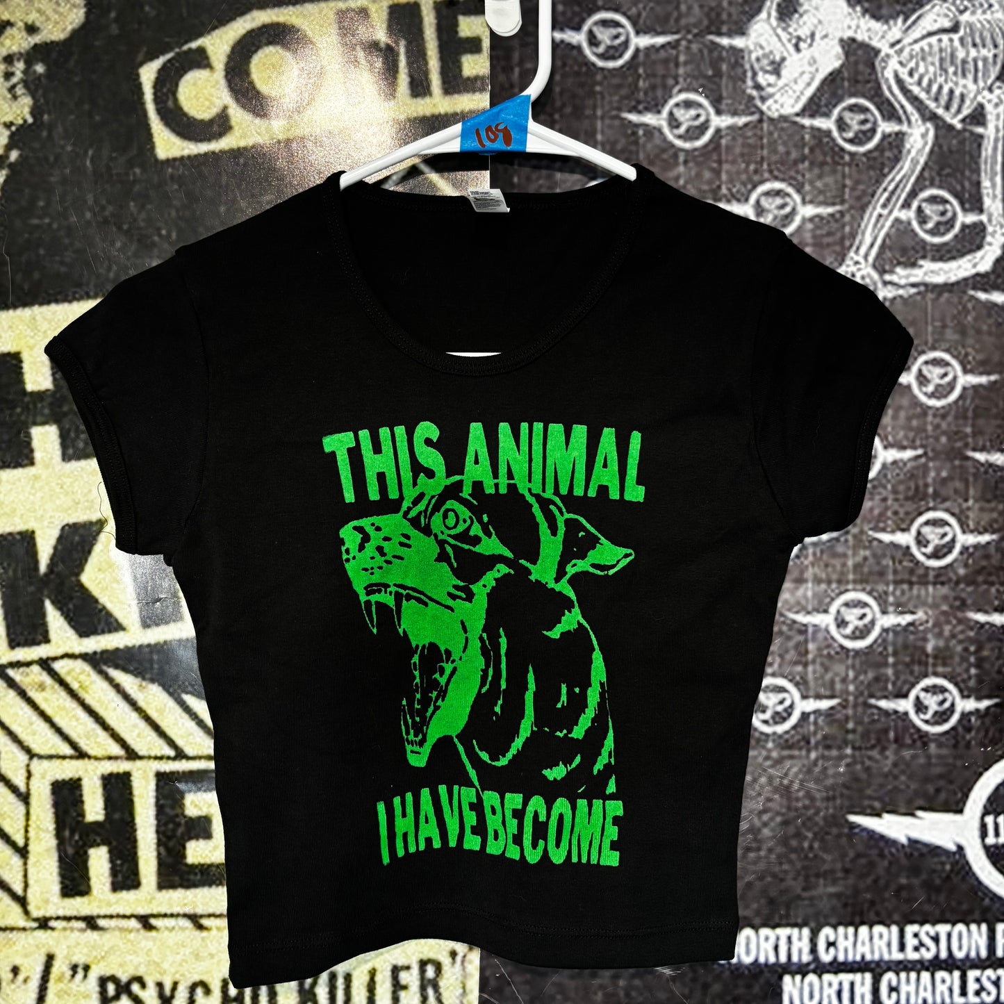 animal  black/green crop baby tee XS