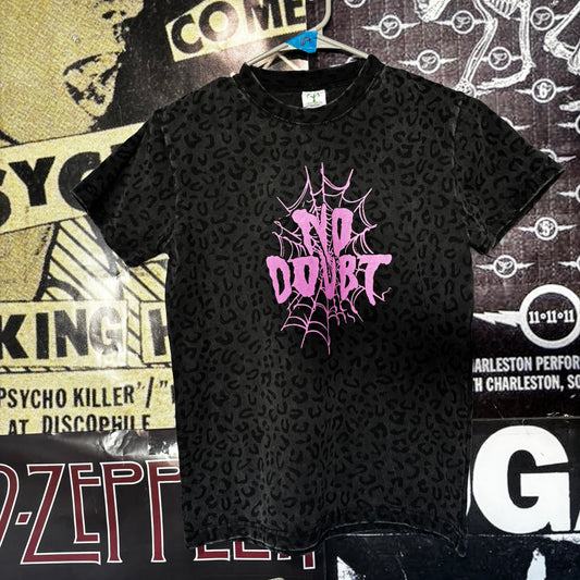 DOUBT GREY/PINK CHEETAH SLIM TEE