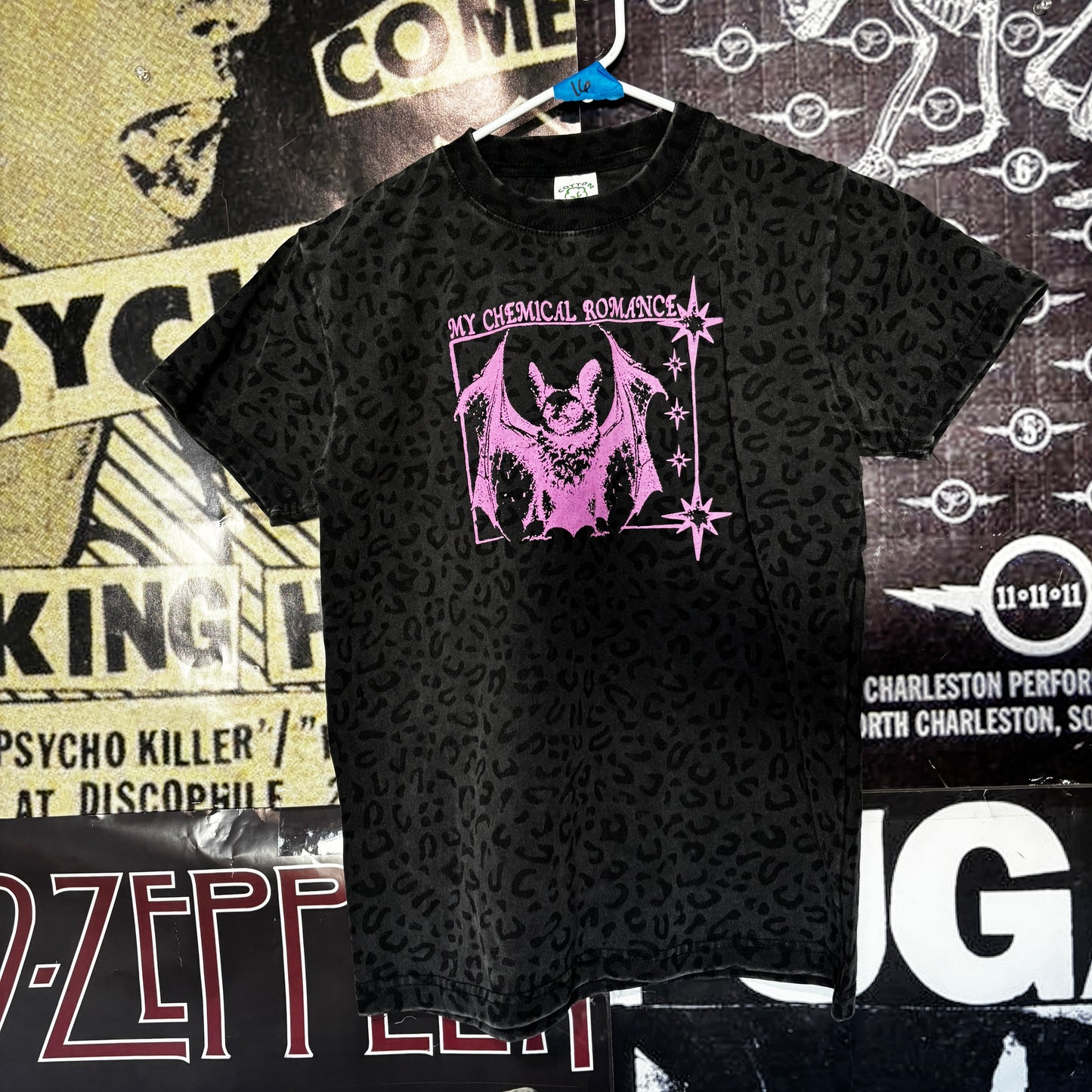 CHEMICAL GREY/PINK CHEETAH SLIM TEE
