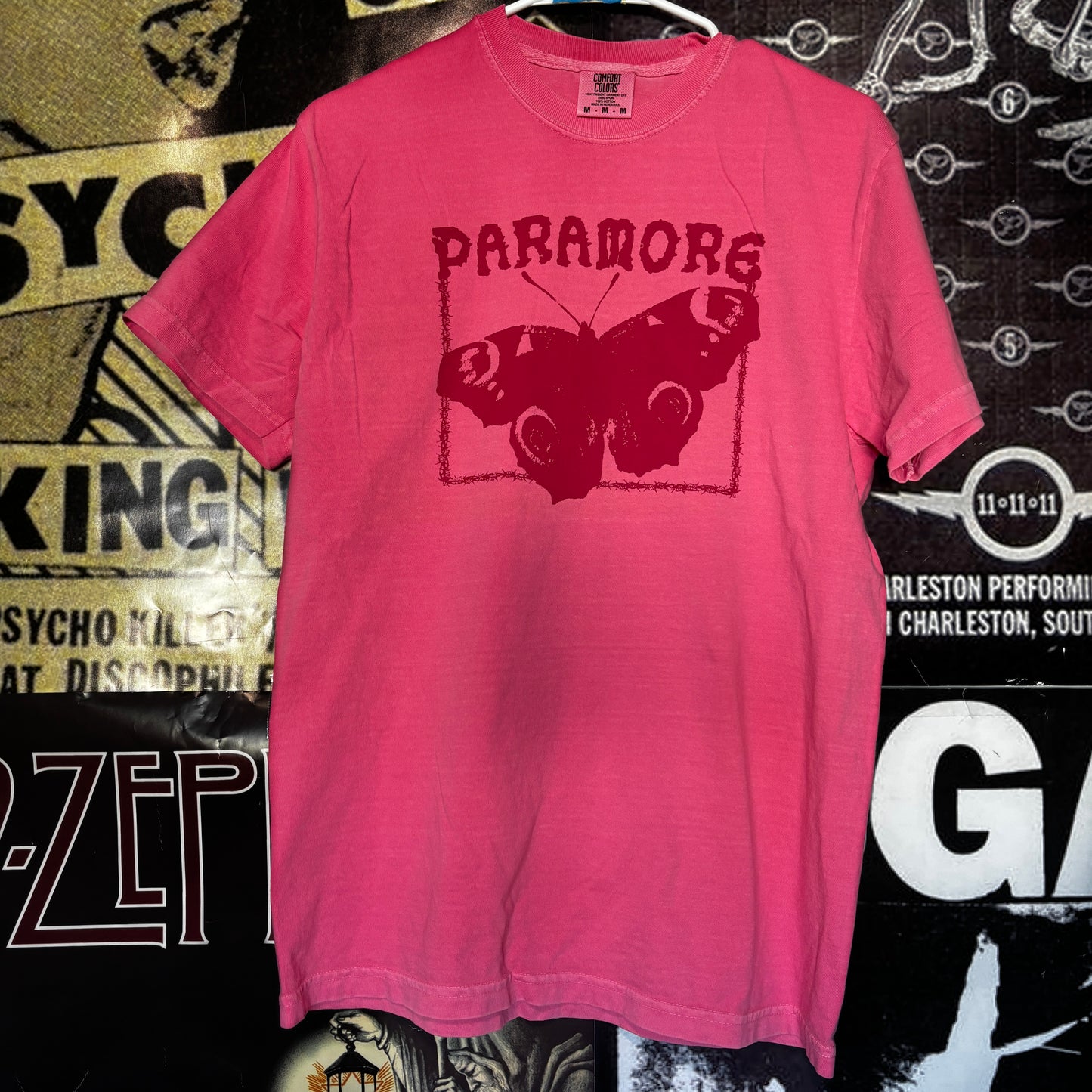 PARAMORE PINK/RED T-SHIRT