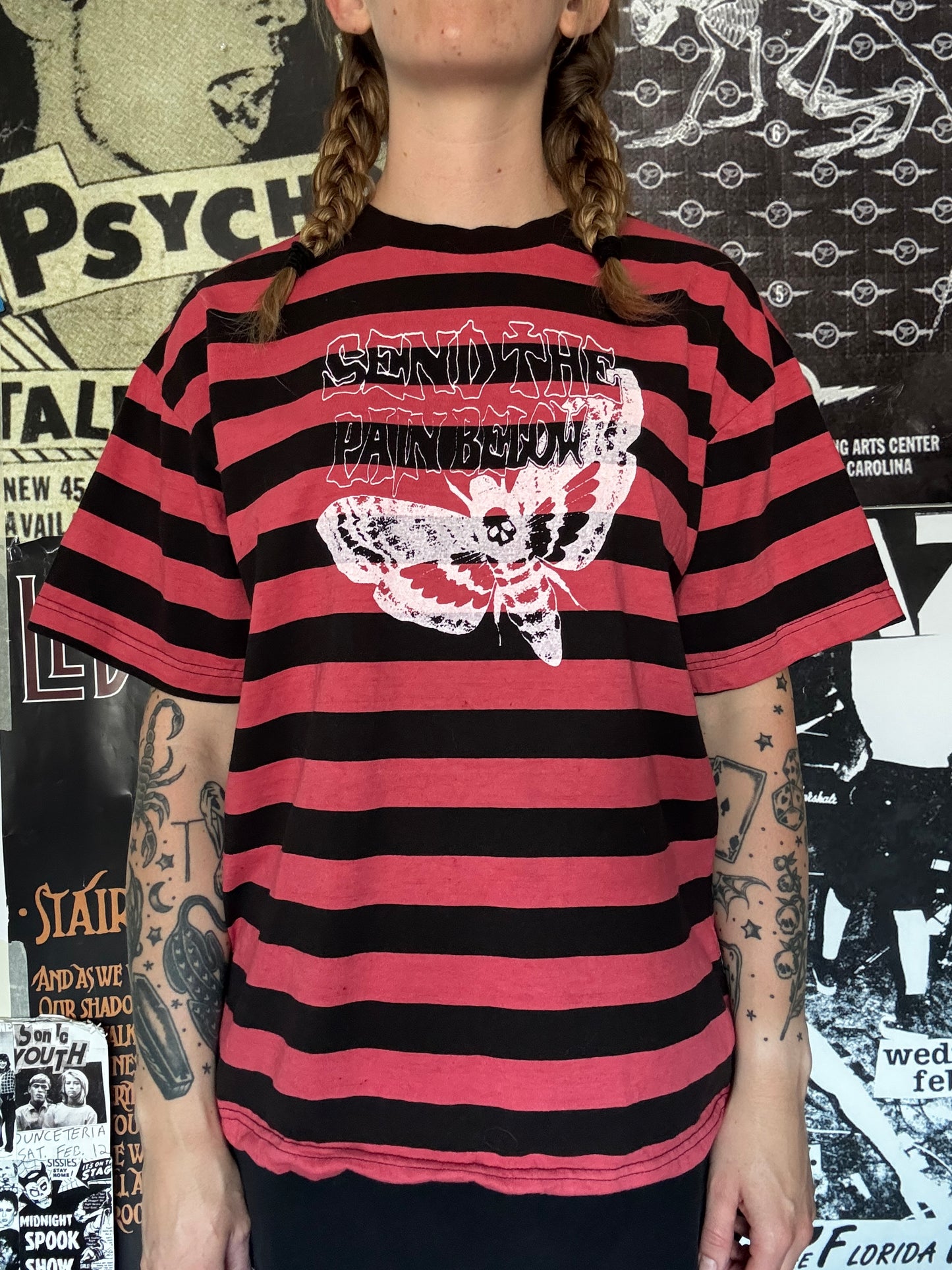 Texas red/black striped tee SM/MED