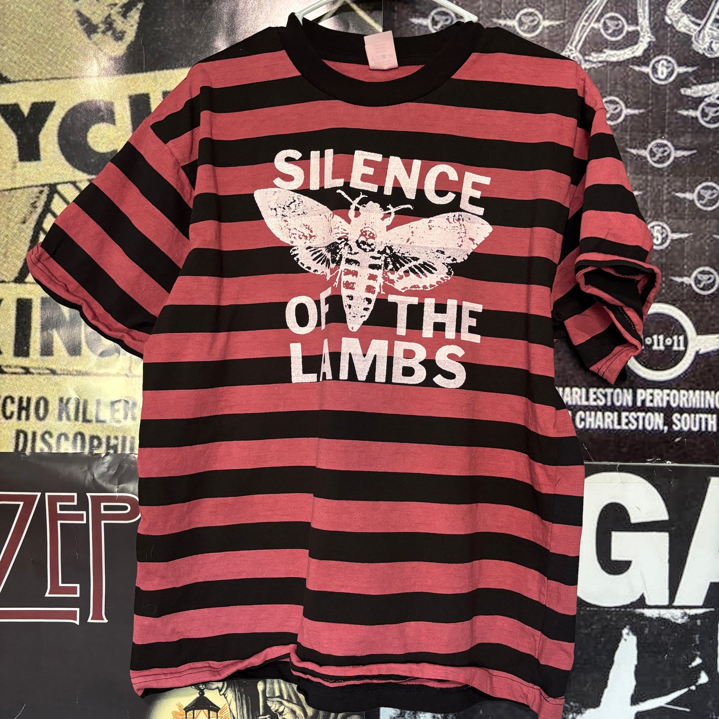 SILENCE black/red striped t-shirt